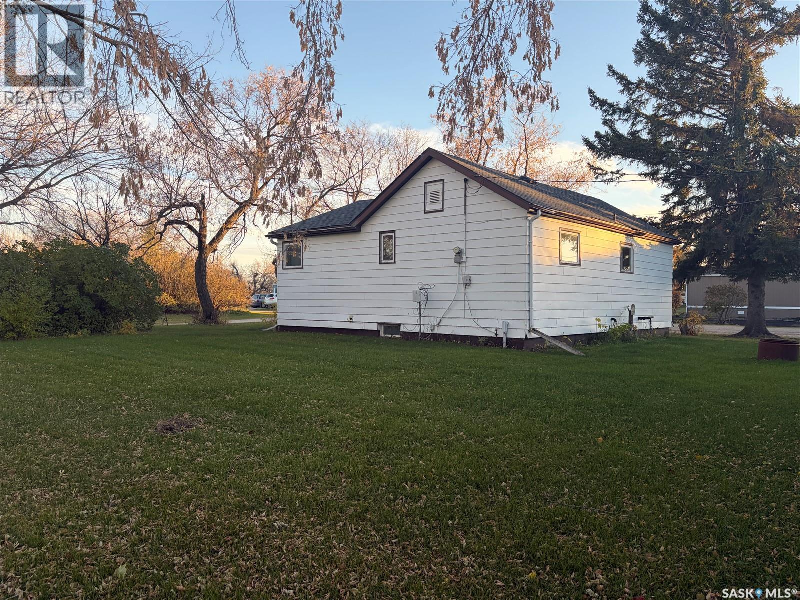 215 Indal Street, Elfros, Saskatchewan  S0A 0V0 - Photo 31 - SK052053