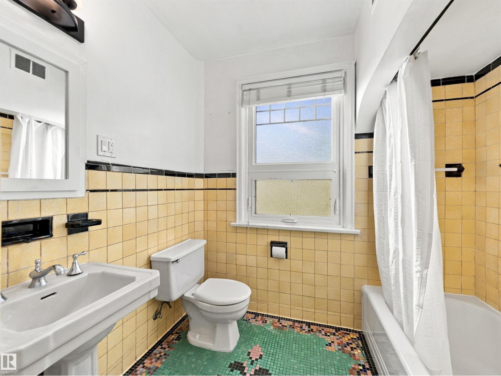 13017 104 Av NW, Edmonton, Alberta  T5N 0V9 - Photo 37 - E4514481