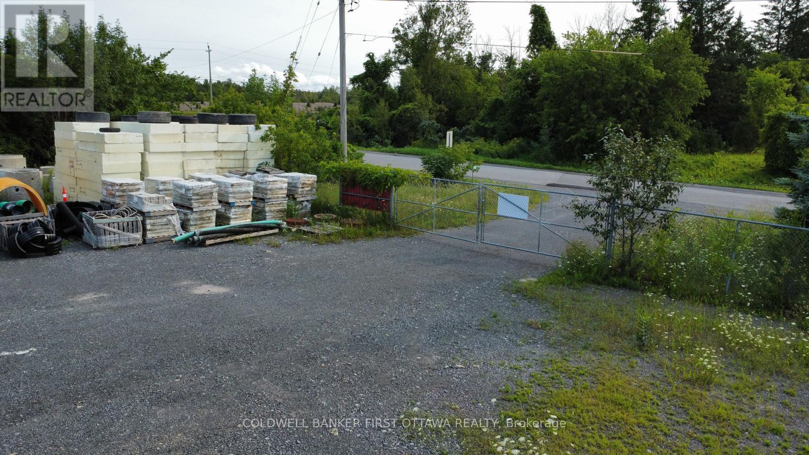 86 Cardevco Road W, Ottawa, Ontario K0A 1L0 - Photo 13 - X14123010