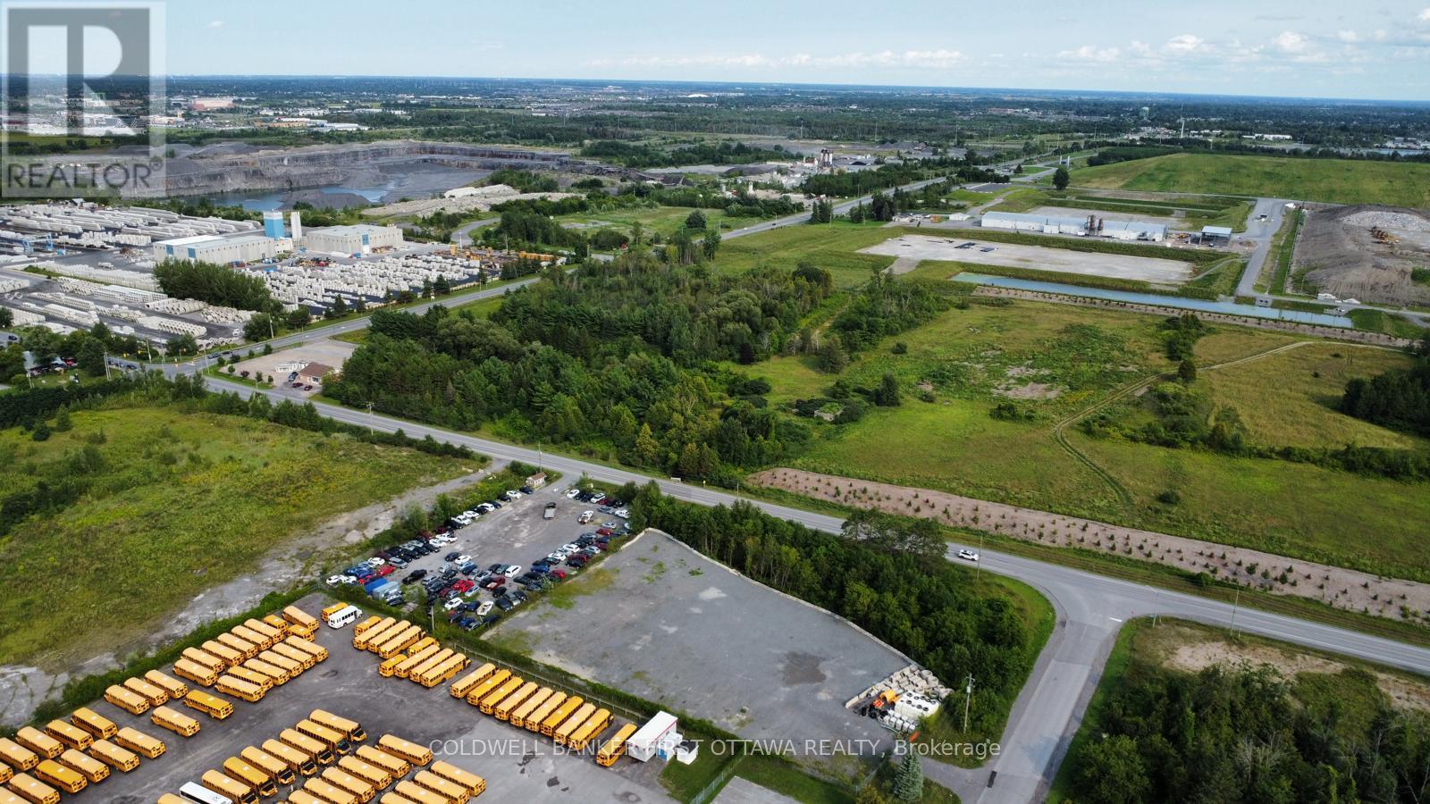 86 Cardevco Road W, Ottawa, Ontario K0A 1L0 - Photo 18 - X14123010