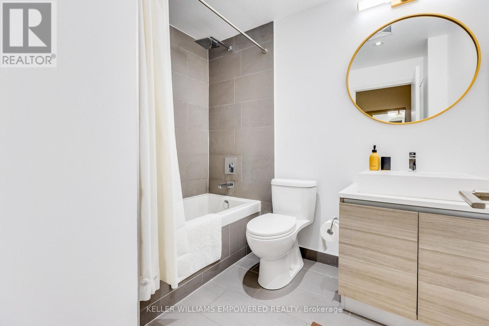717 - 111 Bathurst Street, Toronto, Ontario  M5V 0M9 - Photo 19 - C14122986