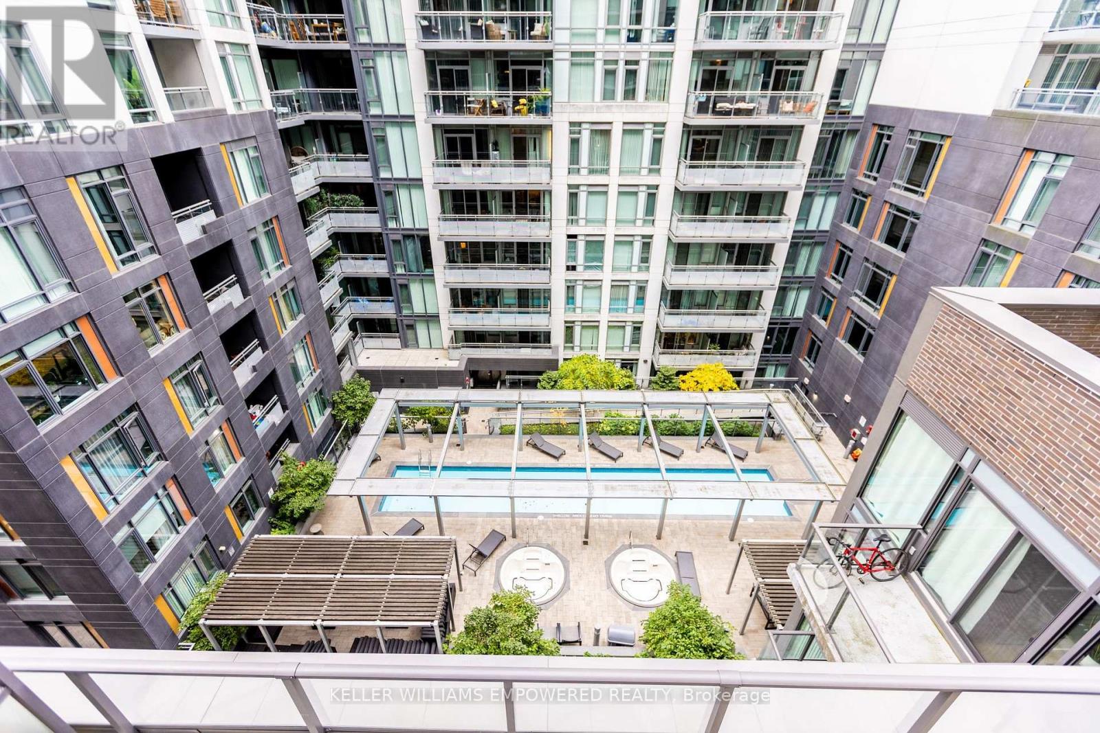 717 - 111 Bathurst Street, Toronto, Ontario  M5V 0M9 - Photo 23 - C14122986