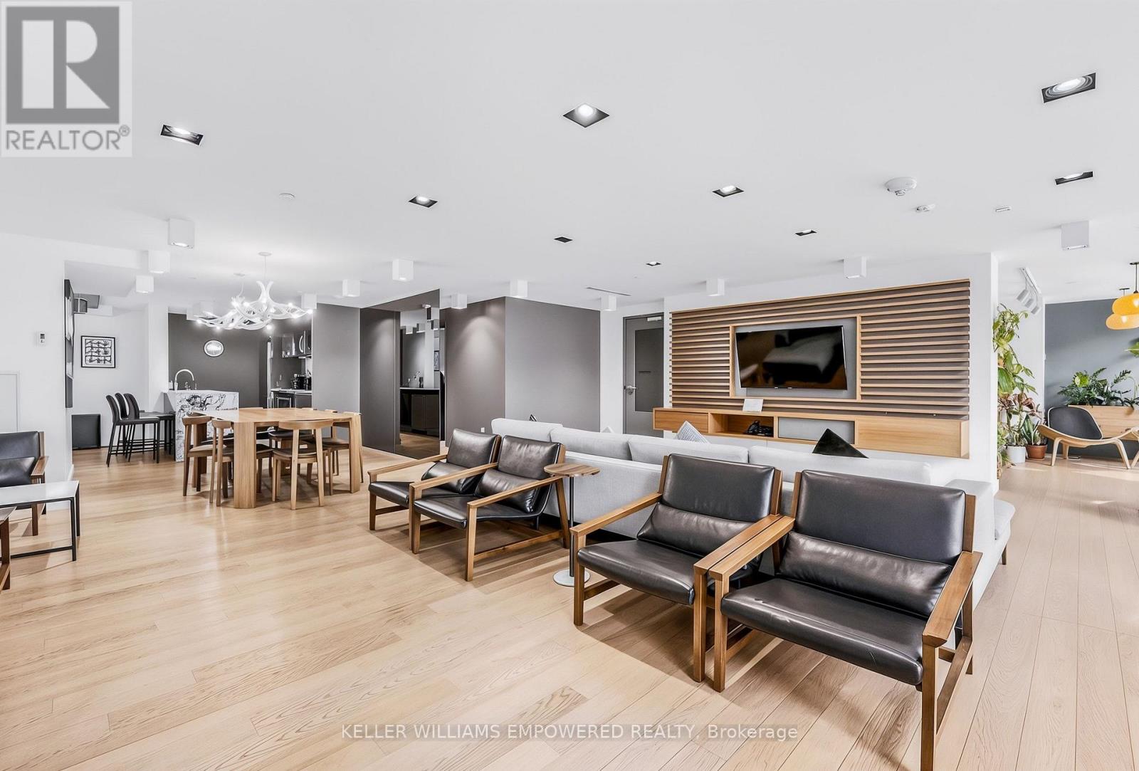 717 - 111 Bathurst Street, Toronto, Ontario  M5V 0M9 - Photo 24 - C14122986
