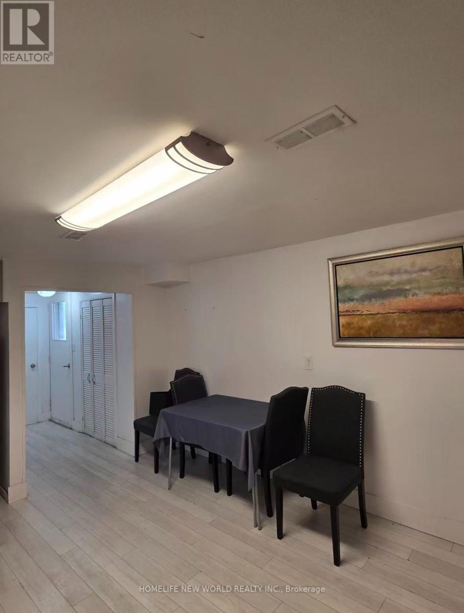 Lower - 32 Greyhound Drive, Toronto, Ontario  M2H 1K3 - Photo 3 - C14122990