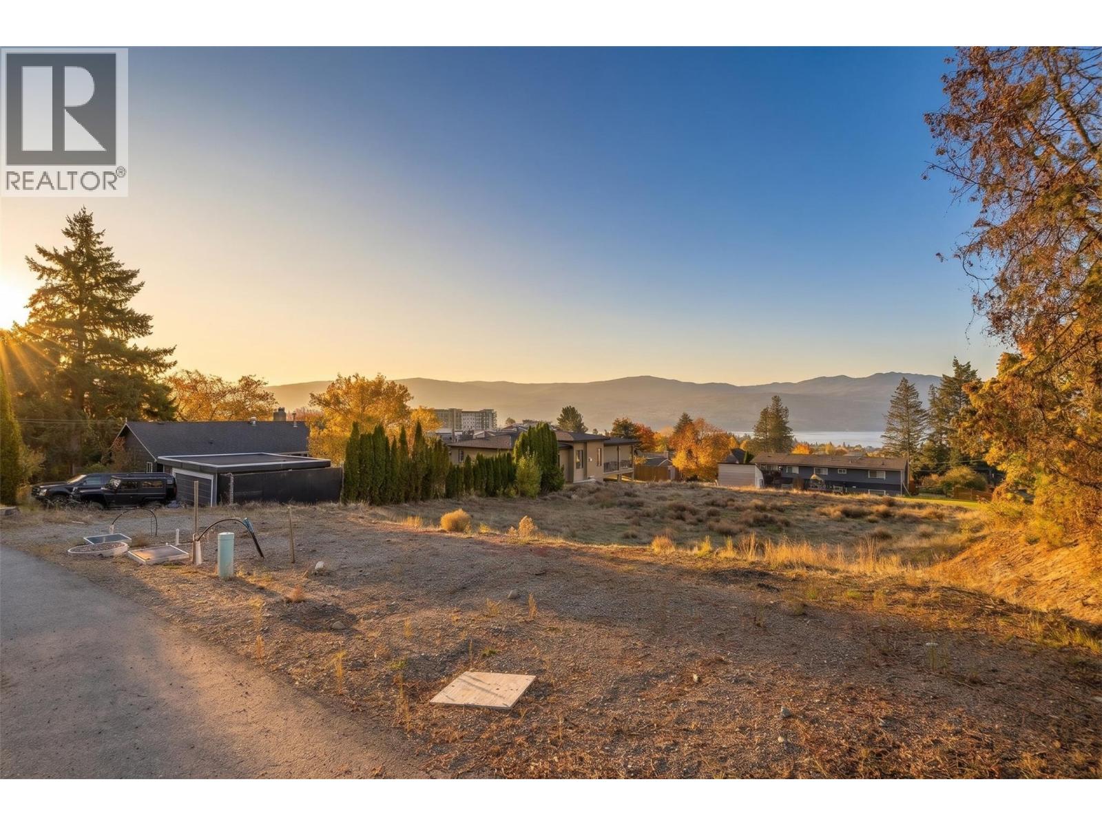 950 Skyline Road, West Kelowna, British Columbia  V1Z 1J7 - Photo 13 - 10404477