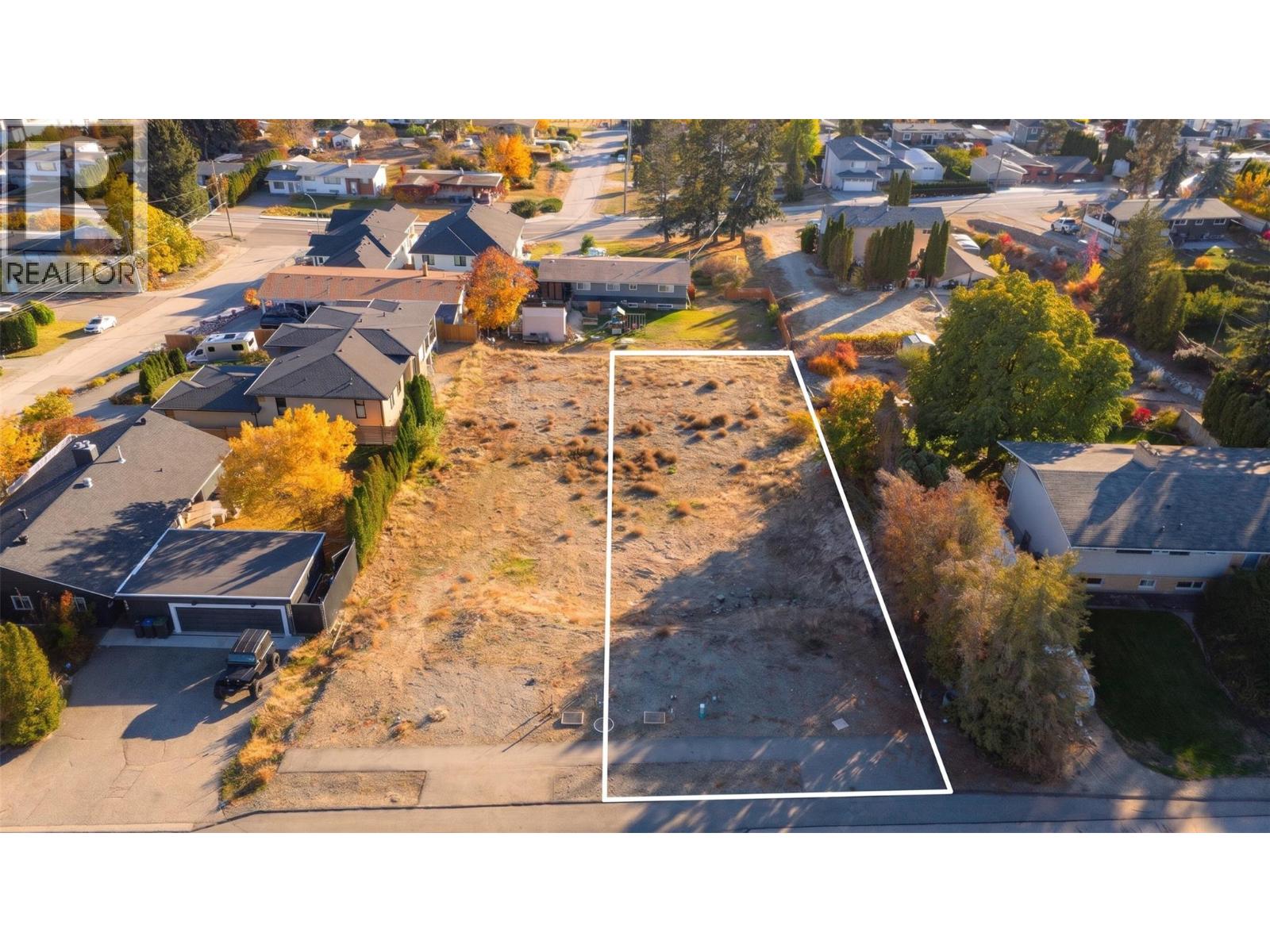 950 Skyline Road, West Kelowna, British Columbia  V1Z 1J7 - Photo 2 - 10404477
