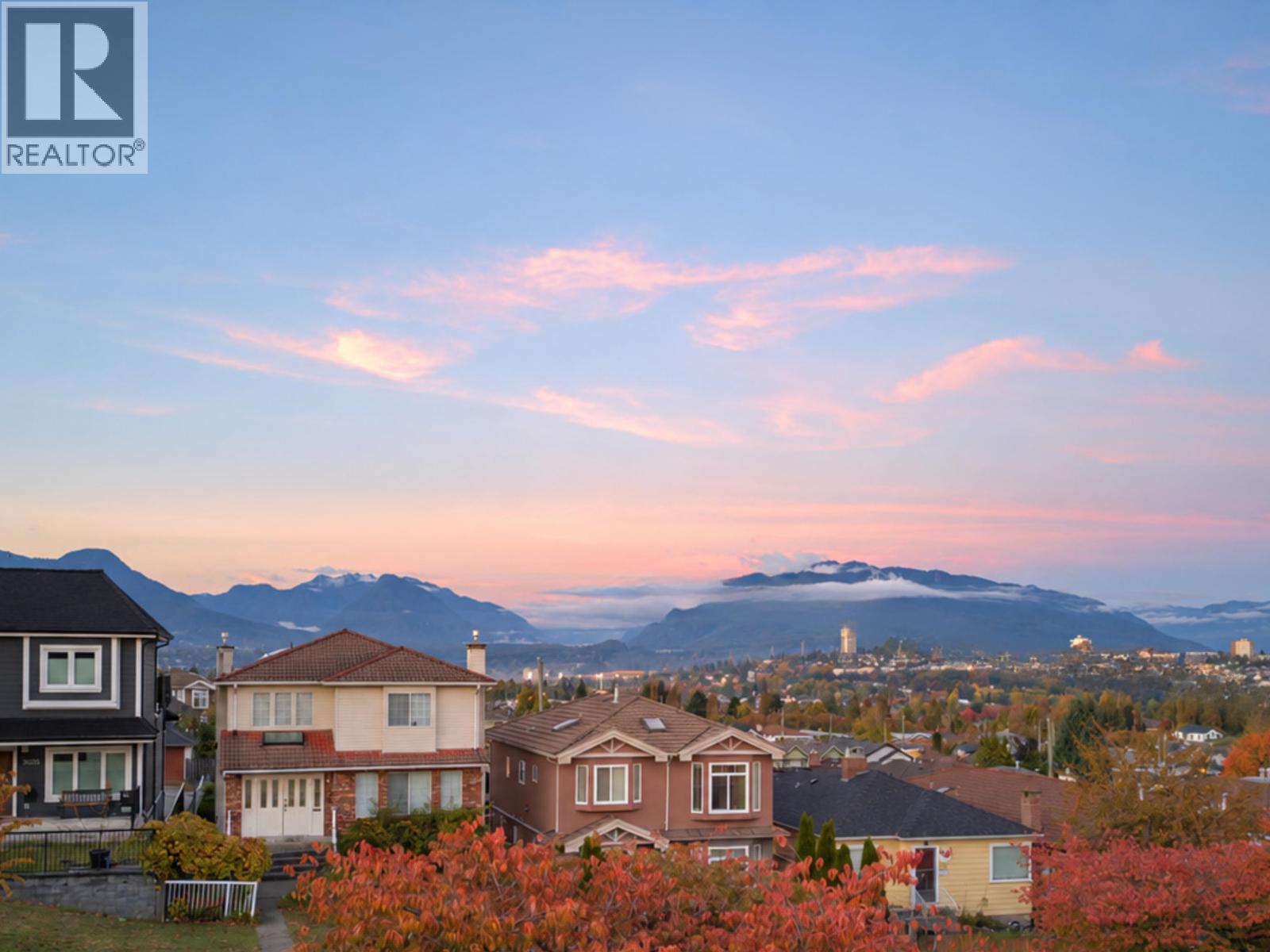 1 3034 E 5th Avenue, Vancouver, British Columbia V5M 1N8 - Photo 2 - R3175133