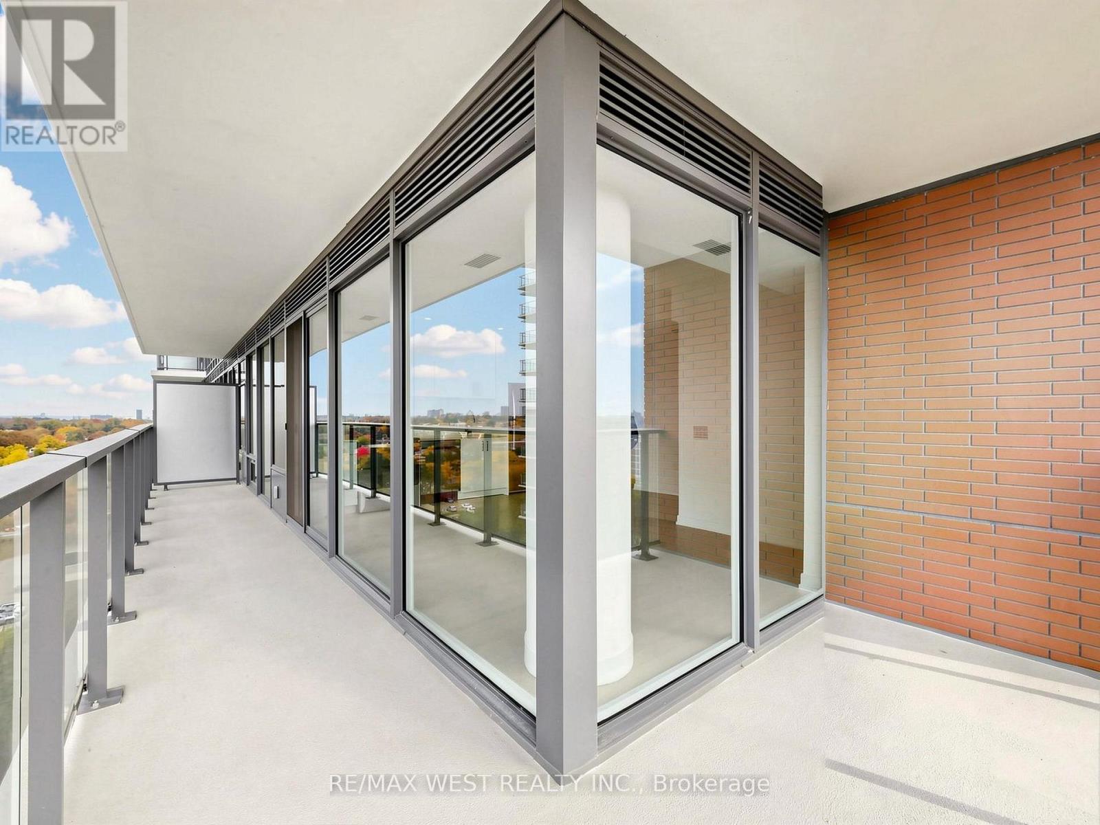 1115 - 4010 Eglinton Avenue W, Toronto, Ontario  M9A 0G5 - Photo 8 - W14122978