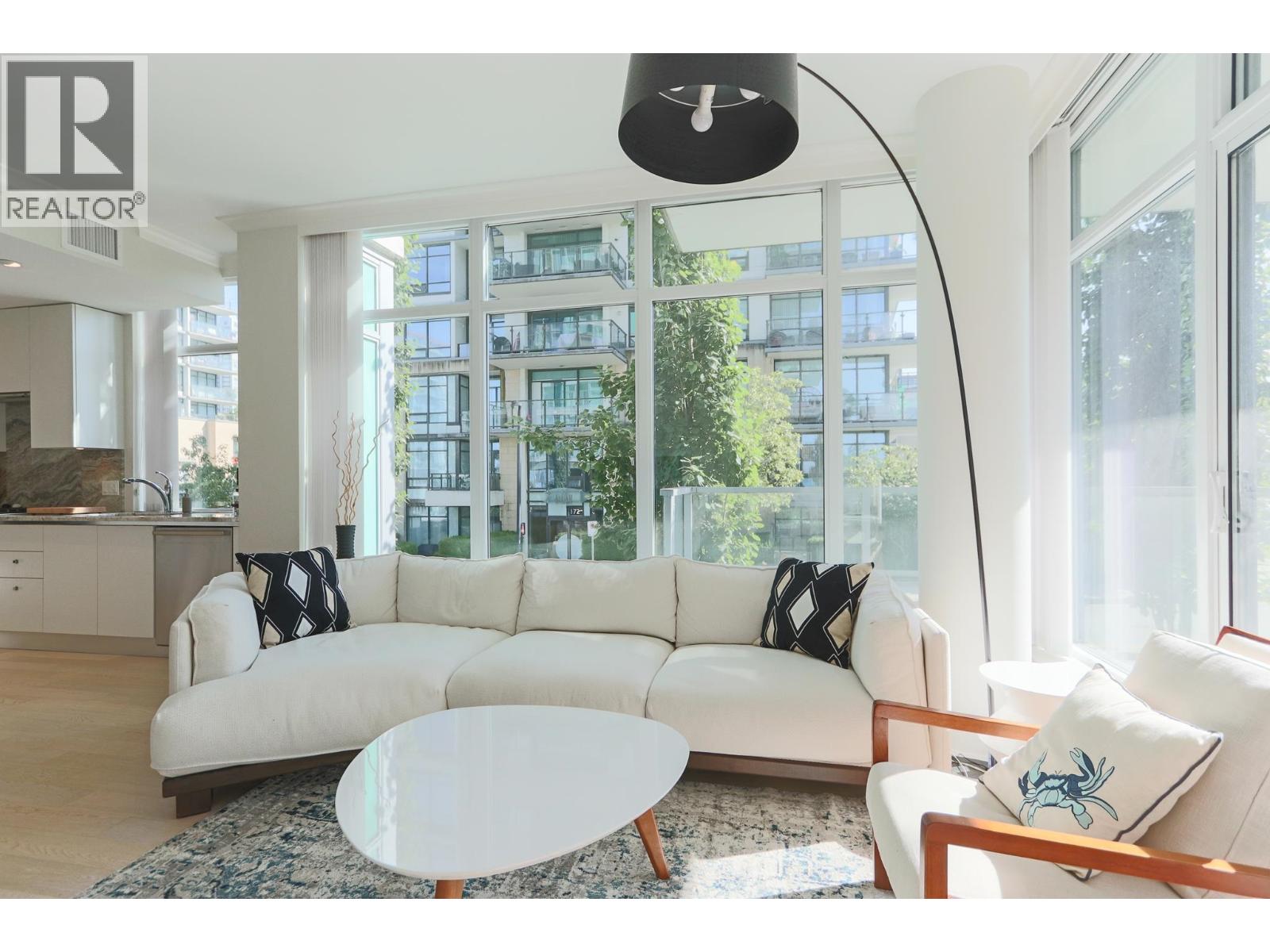 211 185 Victory Ship Way, North Vancouver, British Columbia  V7L 0B2 - Photo 6 - R3178725