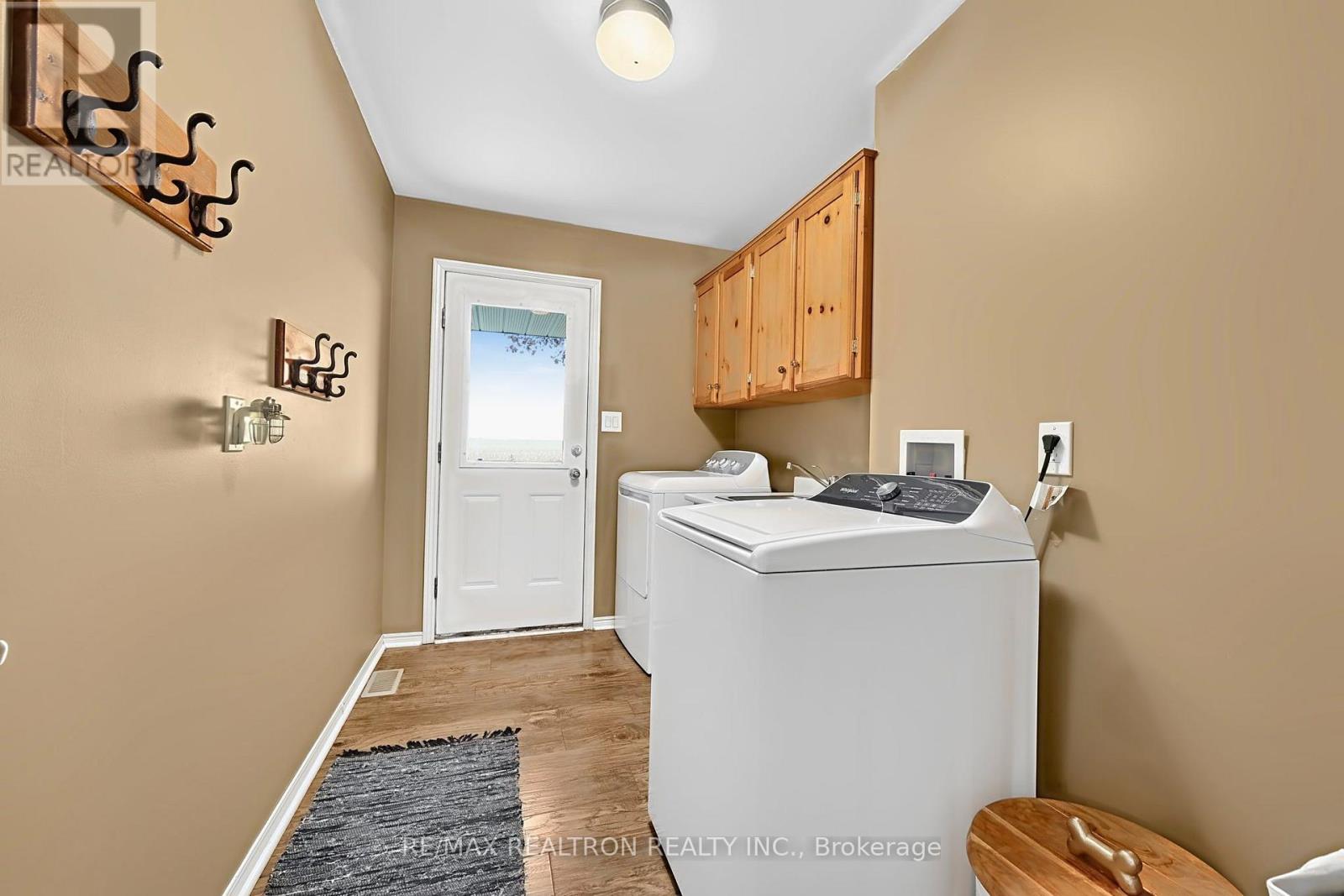 2108 Innisfil Beach Road, Innisfil, Ontario  L9S 4B9 - Photo 26 - N14123018