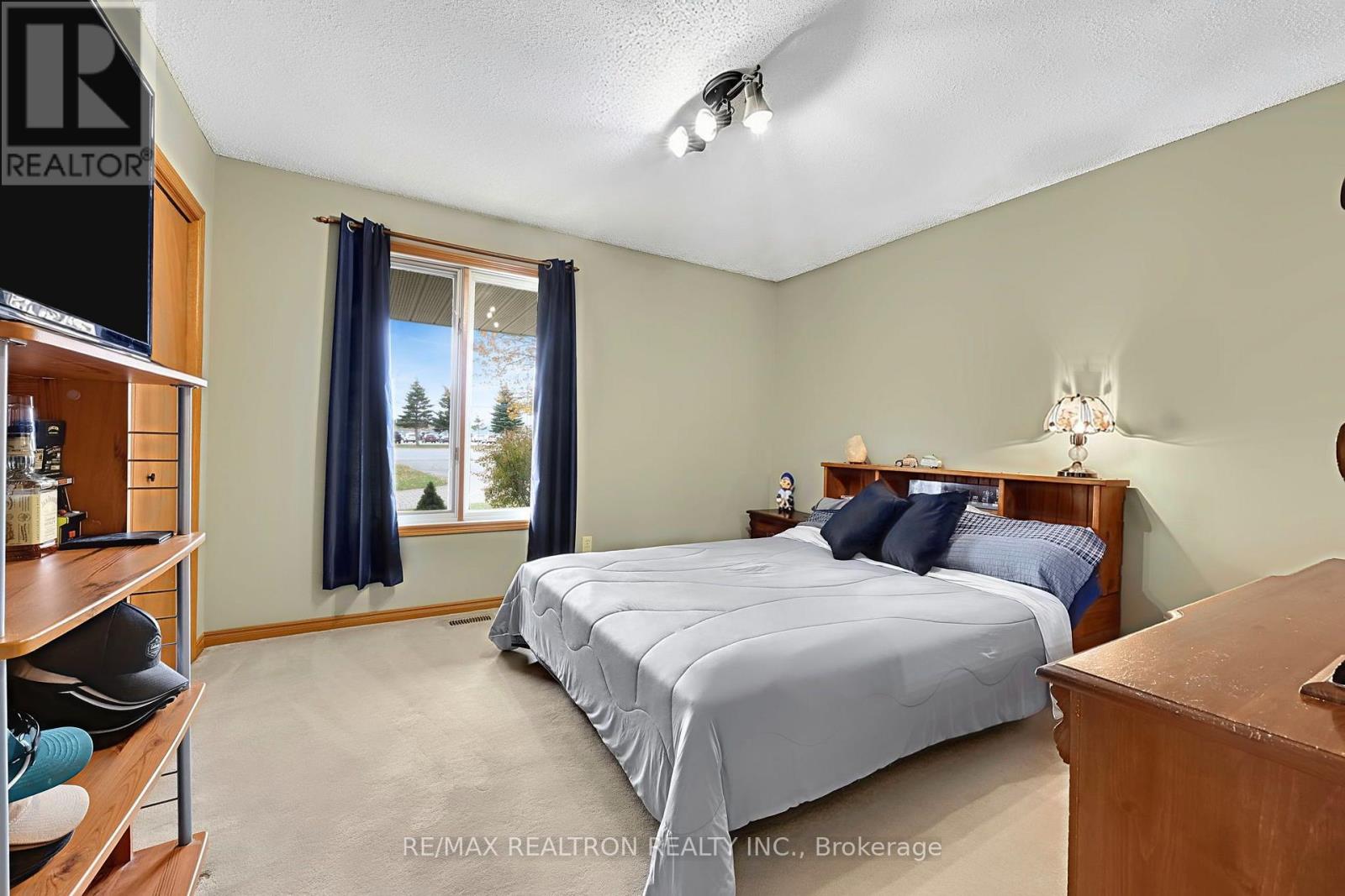 2108 Innisfil Beach Road, Innisfil, Ontario  L9S 4B9 - Photo 31 - N14123018