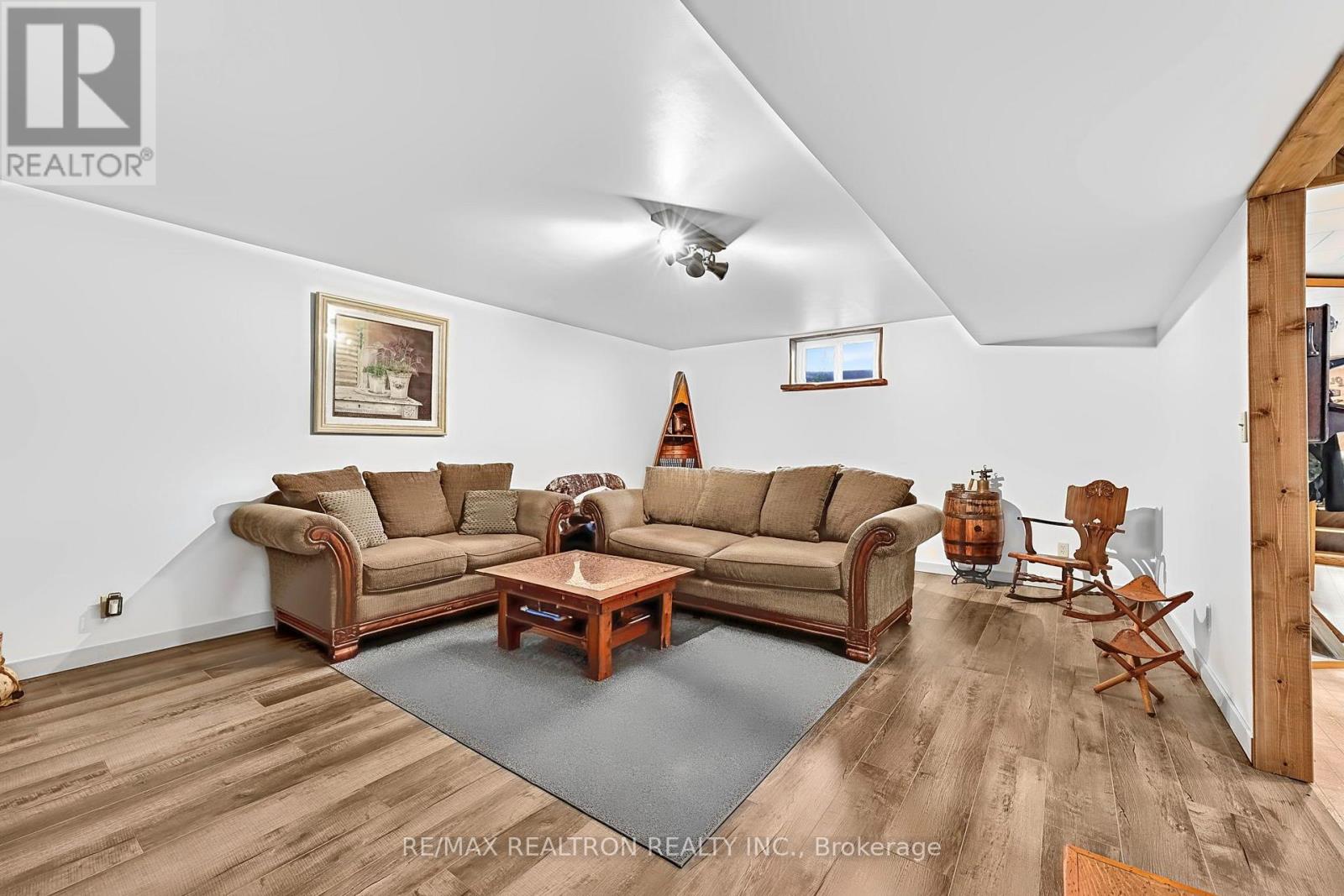 2108 Innisfil Beach Road, Innisfil, Ontario  L9S 4B9 - Photo 37 - N14123018