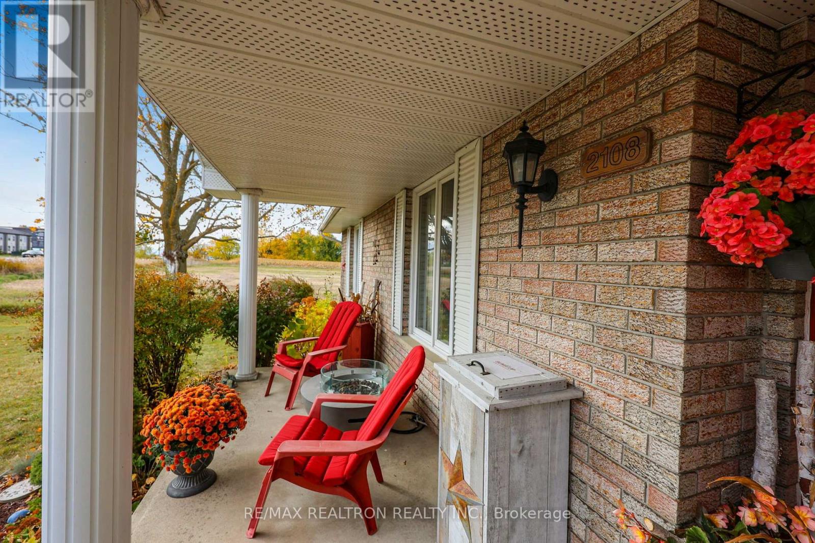 2108 Innisfil Beach Road, Innisfil, Ontario  L9S 4B9 - Photo 6 - N14123018
