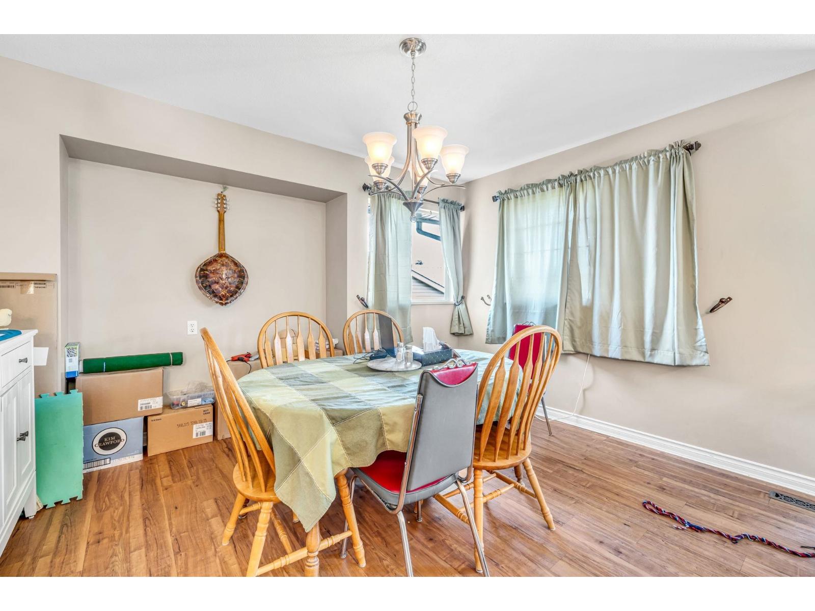 8243 Haffner Terrace, Mission, British Columbia  V2V 7J1 - Photo 8 - R3179155