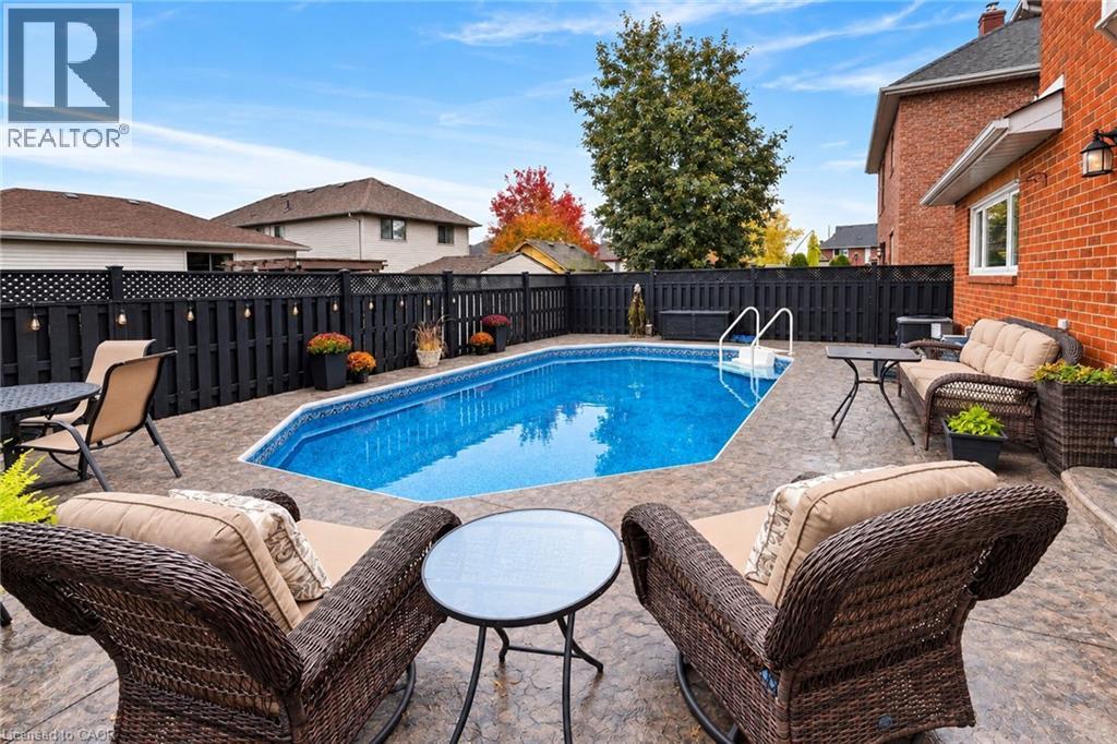 110 Cove Crescent, Stoney Creek, Ontario  L8E 5A2 - Photo 41 - 40874430