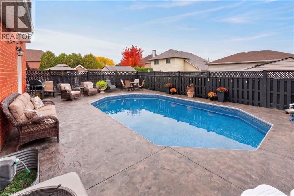 110 Cove Crescent, Stoney Creek, Ontario  L8E 5A2 - Photo 43 - 40874430