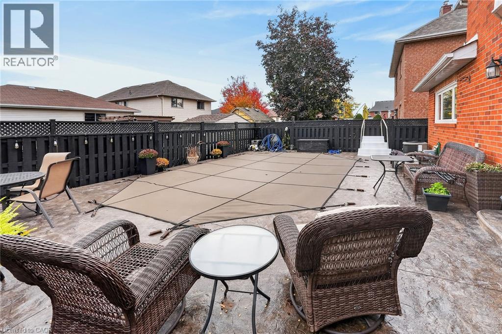 110 Cove Crescent, Stoney Creek, Ontario  L8E 5A2 - Photo 34 - 40874430