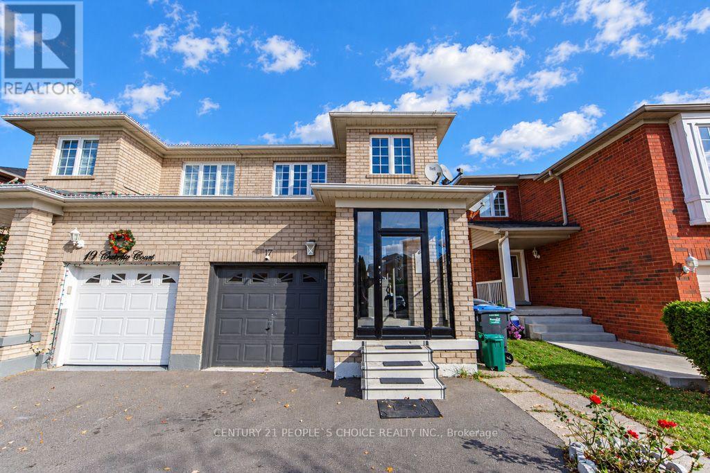 17 Corvette Court, Brampton, Ontario  L7A 2H7 - Photo 2 - W14094582