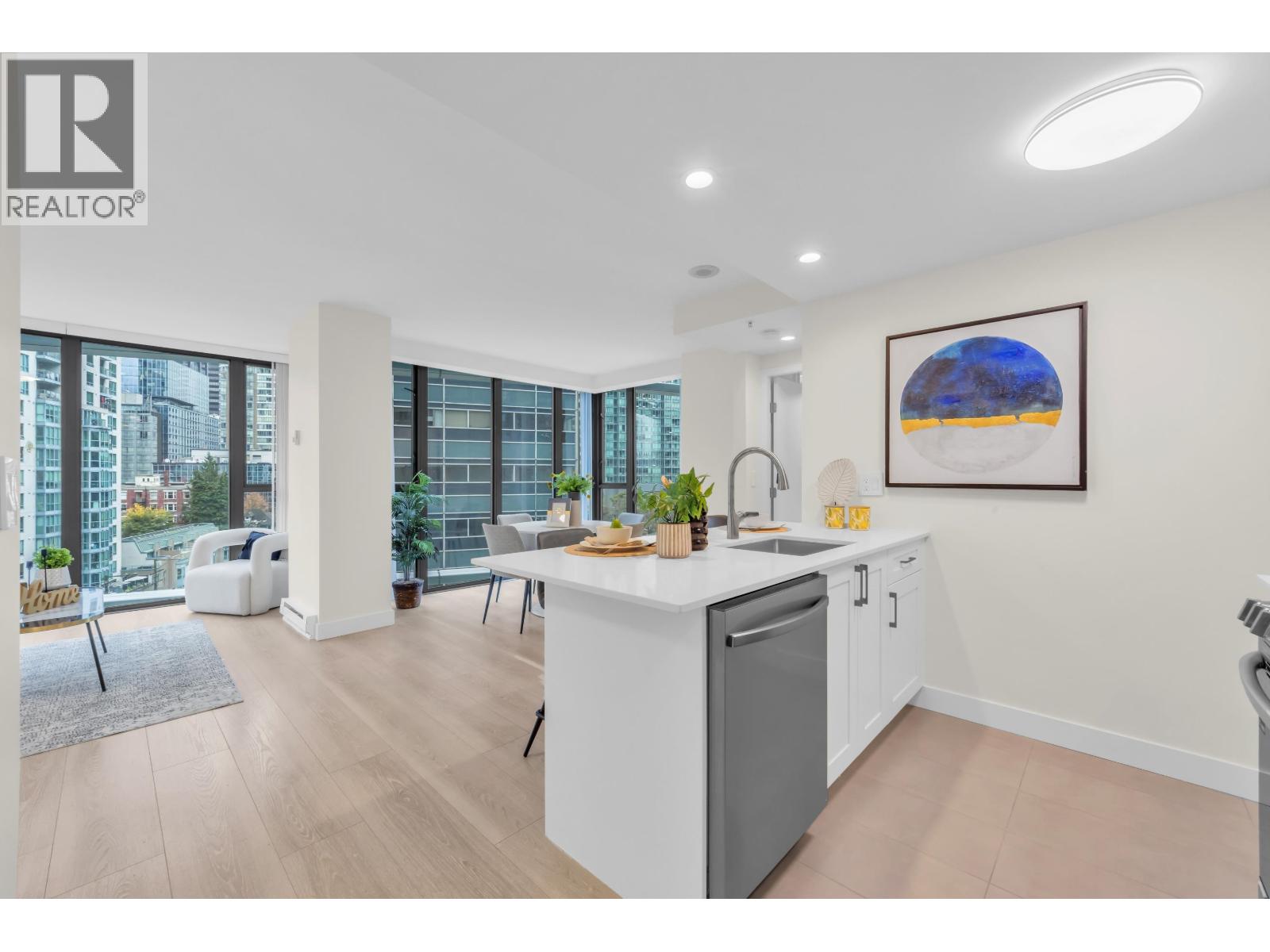 909 1331 W GEORGIA STREET, Vancouver, British Columbia