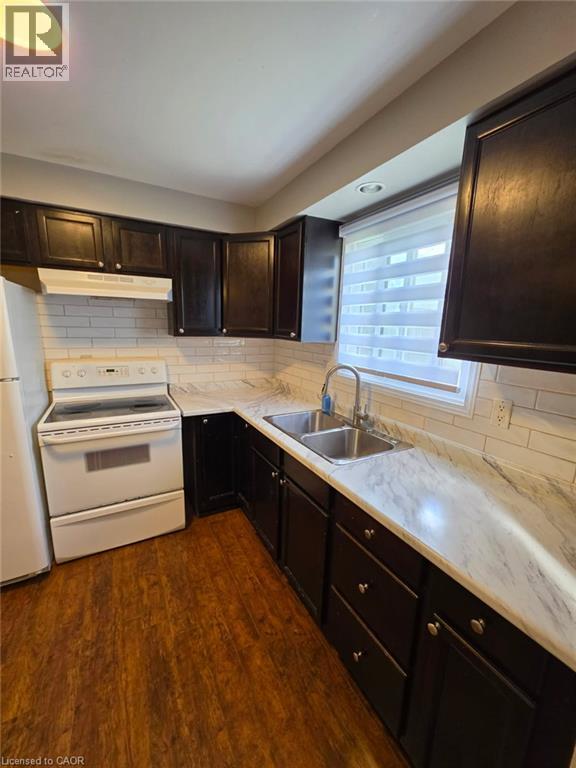 165 Green Valley Drive Unit# 72, Kitchener, Ontario  N2P 1K3 - Photo 4 - 40856395