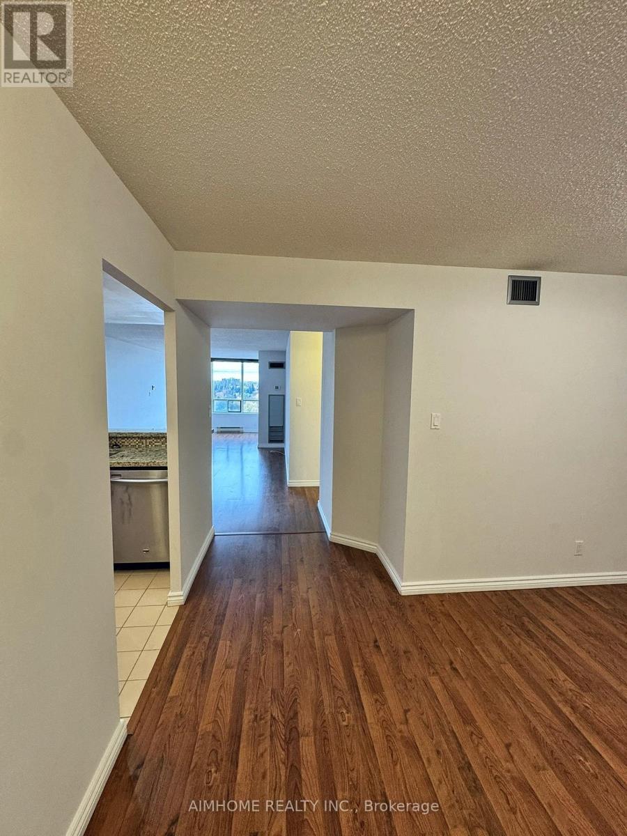 1428 - 32 Clarissa Drive, Richmond Hill, Ontario  L4C 9R7 - Photo 24 - N14123036