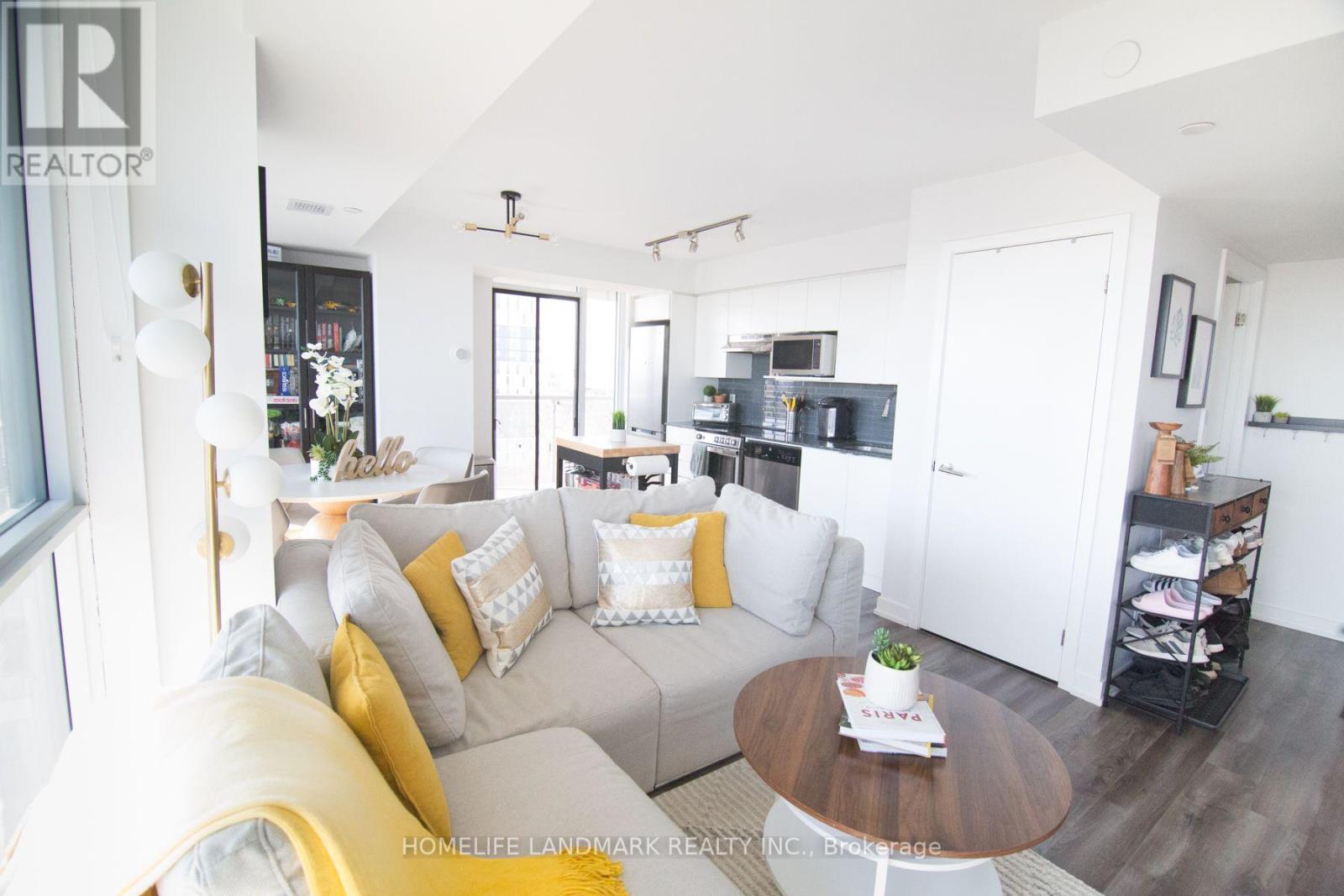 1017 - 120 Varna Drive, Toronto, Ontario  M6A 0B3 - Photo 13 - C14123040