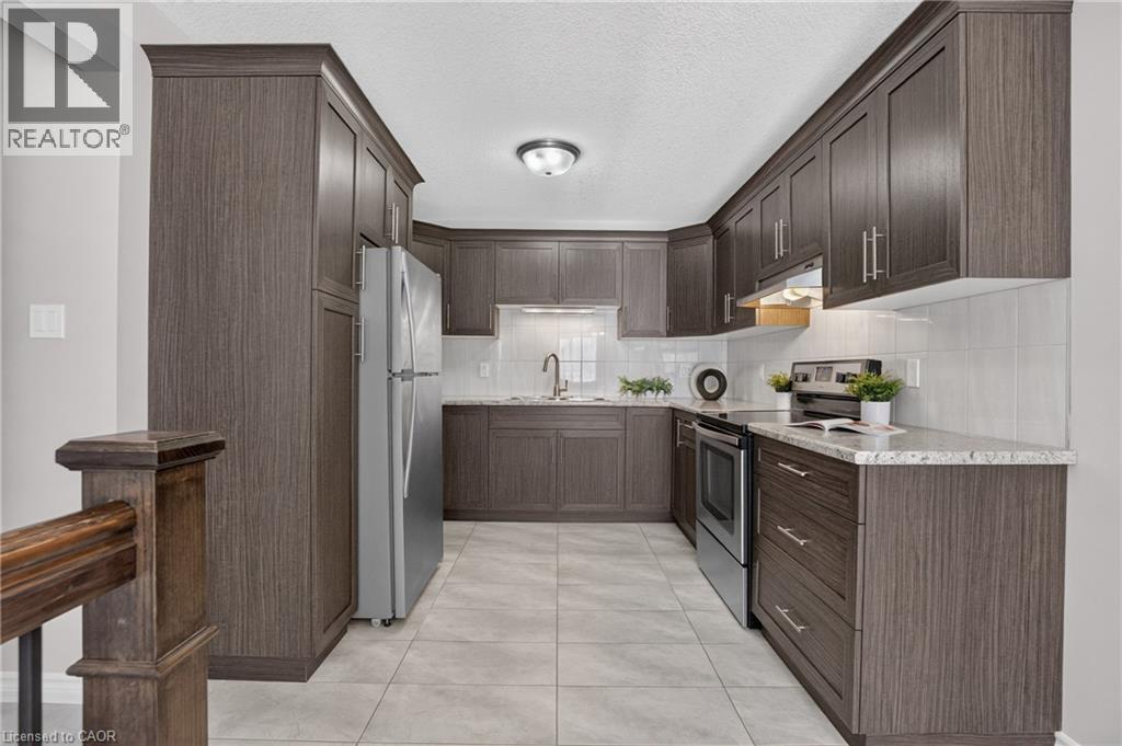 12 Tait Street, Cambridge, Ontario  N1S 3C2 - Photo 11 - 40871830