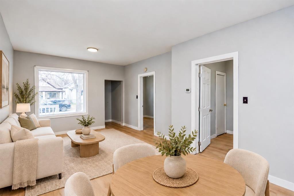 902 Alfred Avenue, Winnipeg, Manitoba  R2X 0T9 - Photo 4 - 202626700
