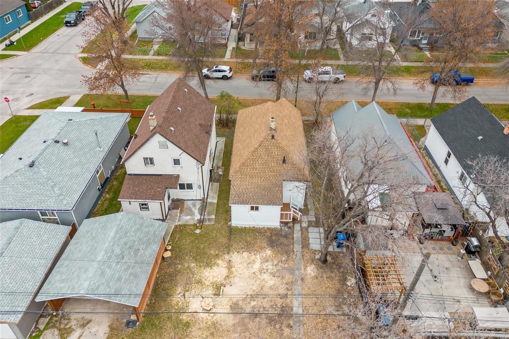 902 Alfred Avenue, Winnipeg, Manitoba  R2X 0T9 - Photo 33 - 202626700