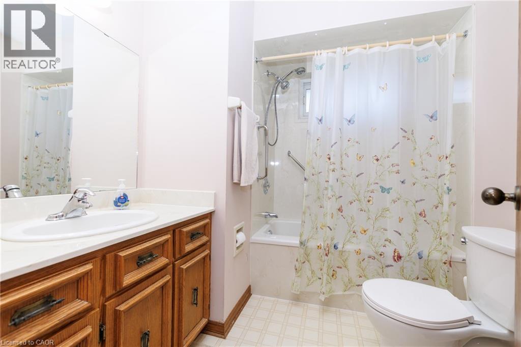 18 Sycamore Street, Hamilton, Ontario  L8T 3N7 - Photo 24 - 40874567