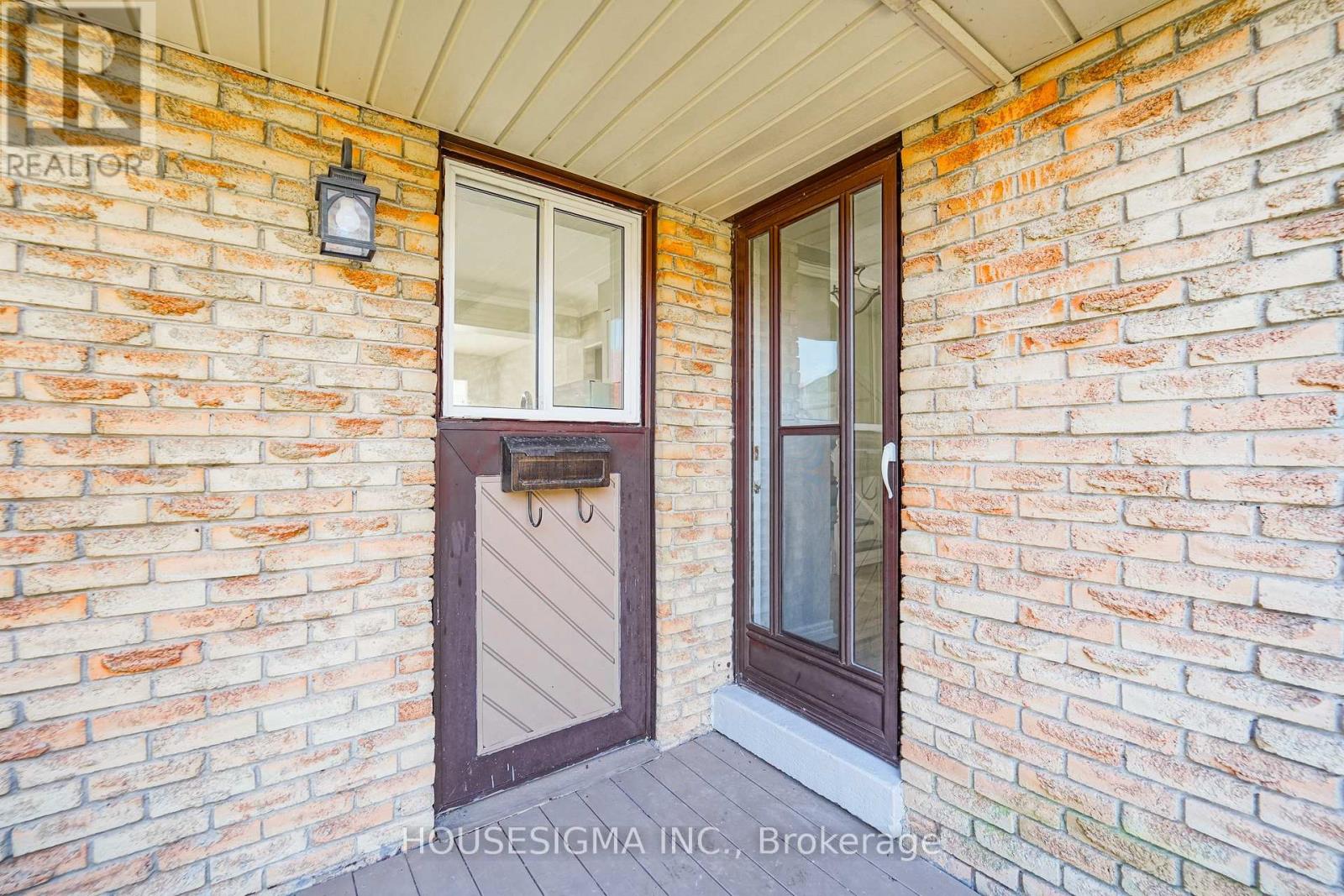 1167 Southdale Avenue, Oshawa, Ontario  L1H 7Y9 - Photo 5 - E14123062