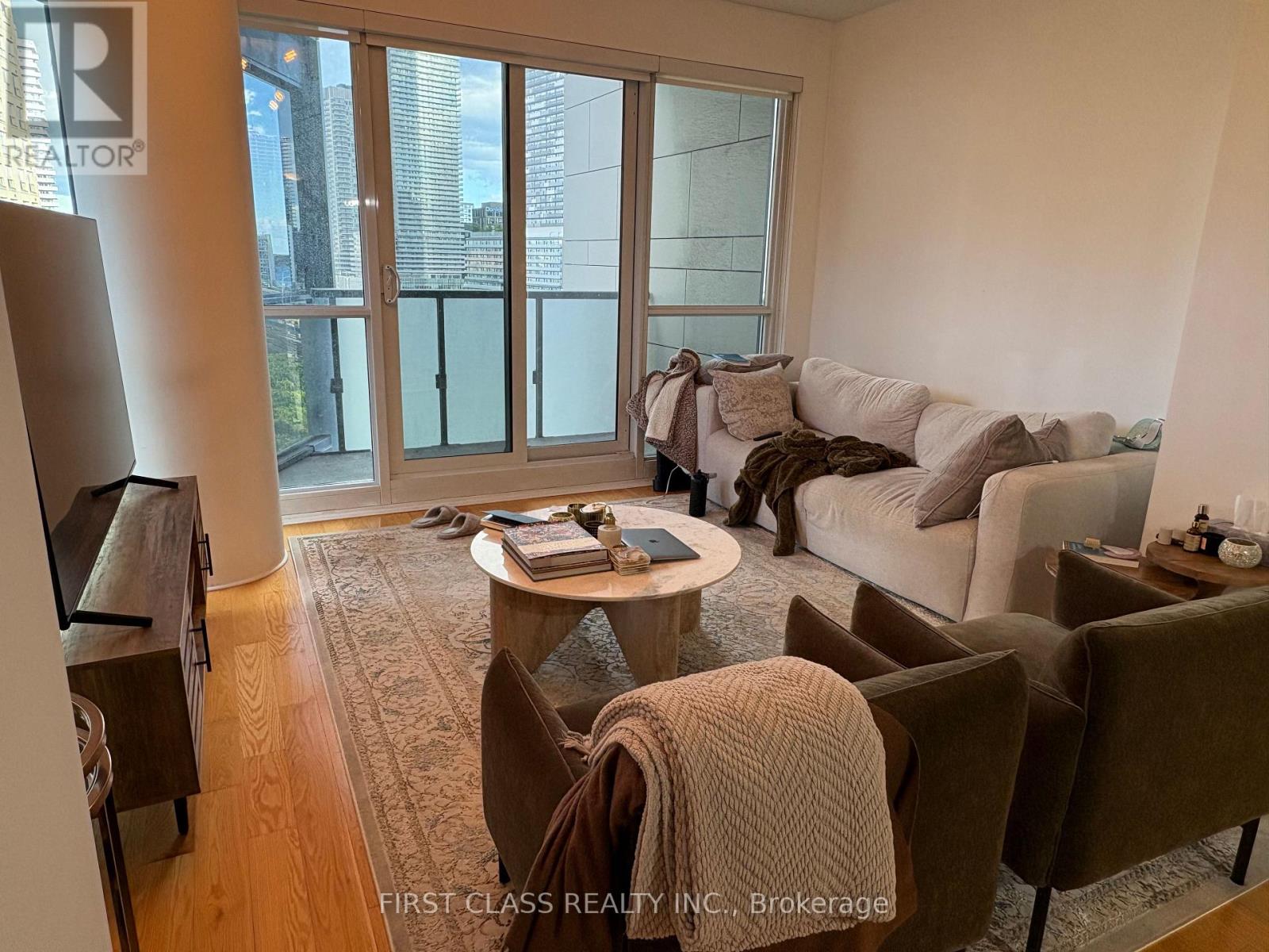 906 - 1 The Esplanade, Toronto, Ontario  M5A 0A8 - Photo 3 - C14123086