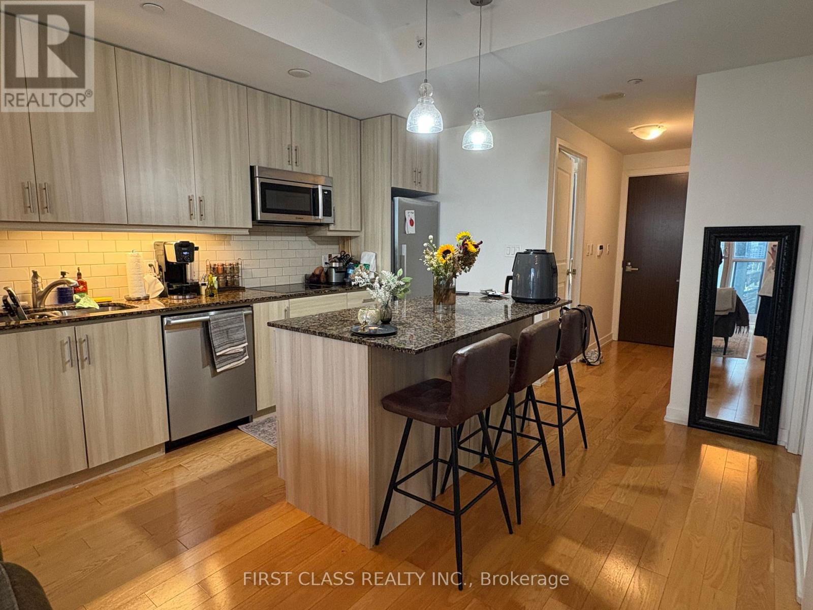 906 - 1 The Esplanade, Toronto, Ontario  M5A 0A8 - Photo 4 - C14123086