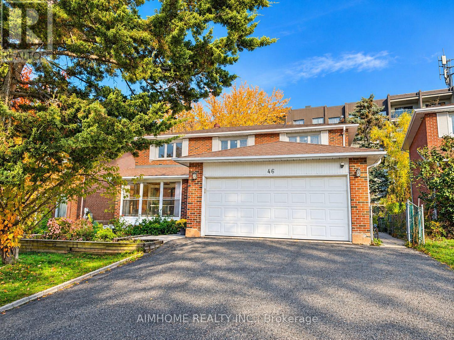 46 CHALET ROAD, Toronto, Ontario