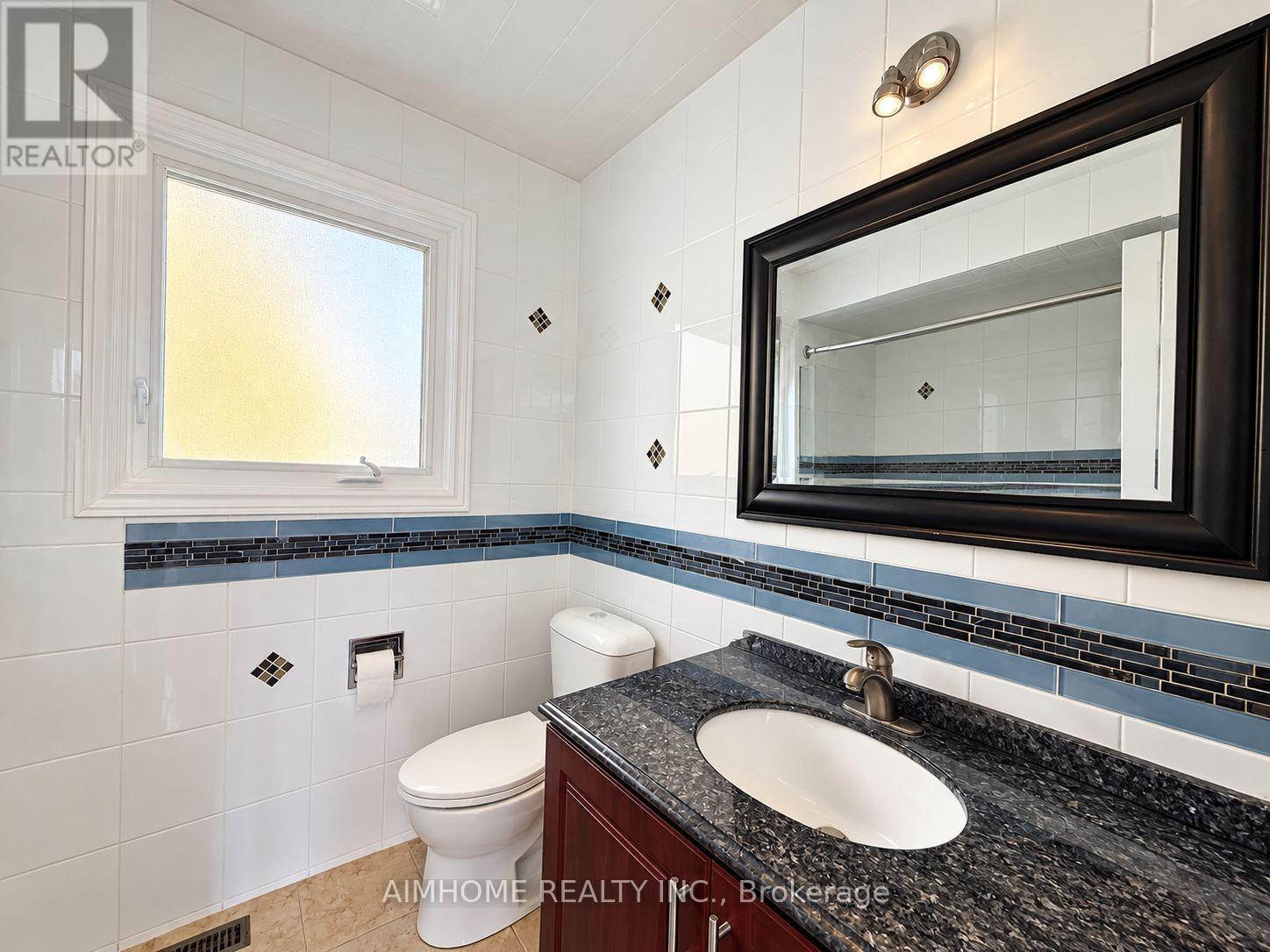 46 Chalet Road, Toronto, Ontario  M2J 3V4 - Photo 14 - C14123096