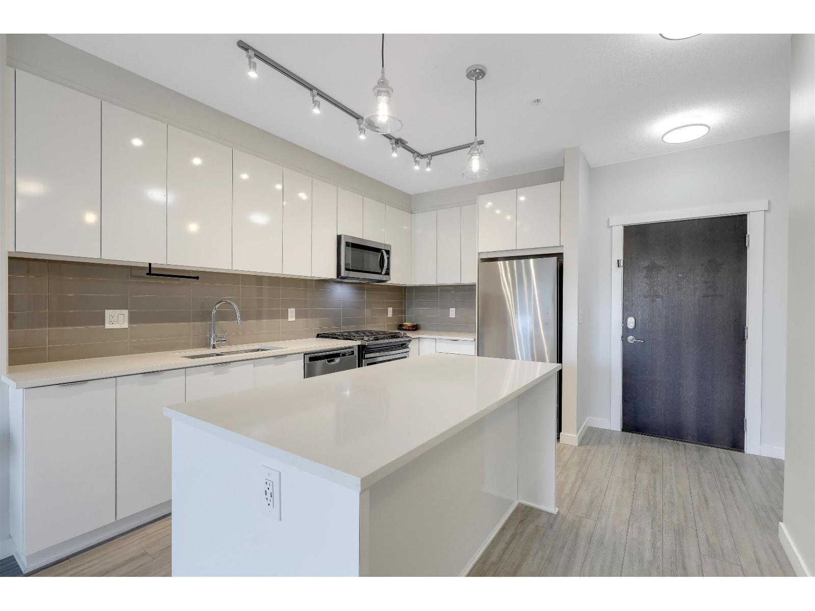 C213 8150 207 Street, Langley, British Columbia  V2Y 4J4 - Photo 6 - R3179108