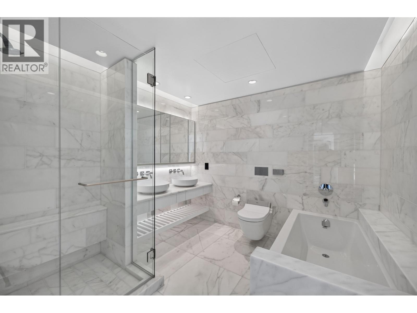 2601 1408 ROBSON STREET