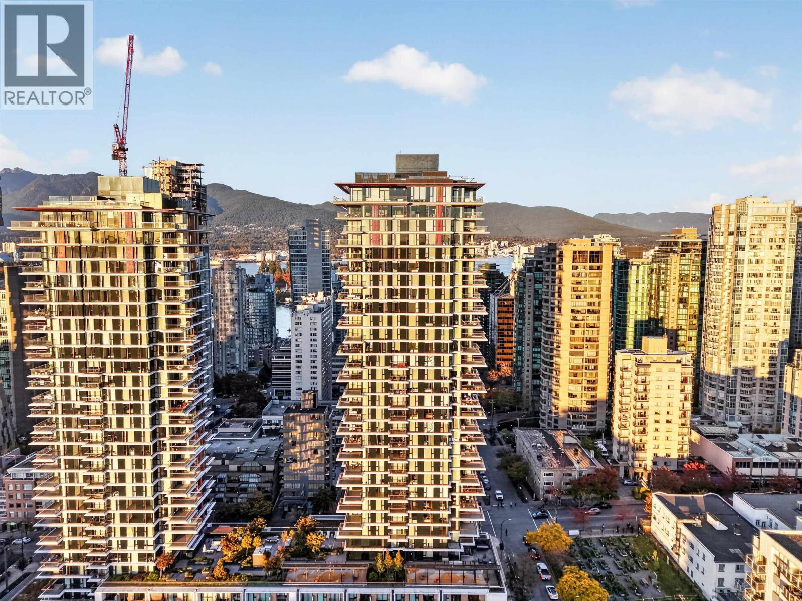 2601 1408 ROBSON STREET