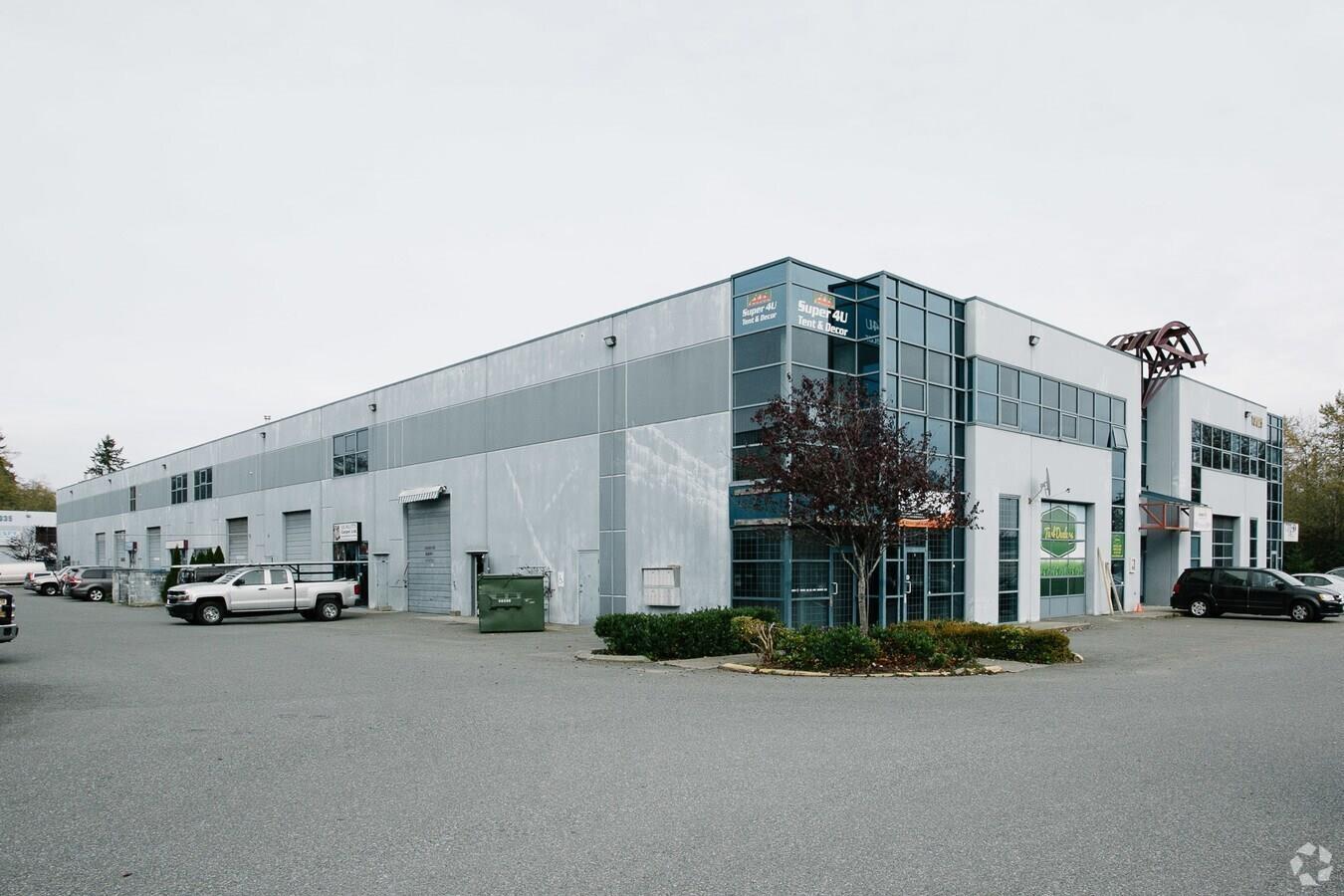 8 13025 84 AVENUE, Surrey, British Columbia