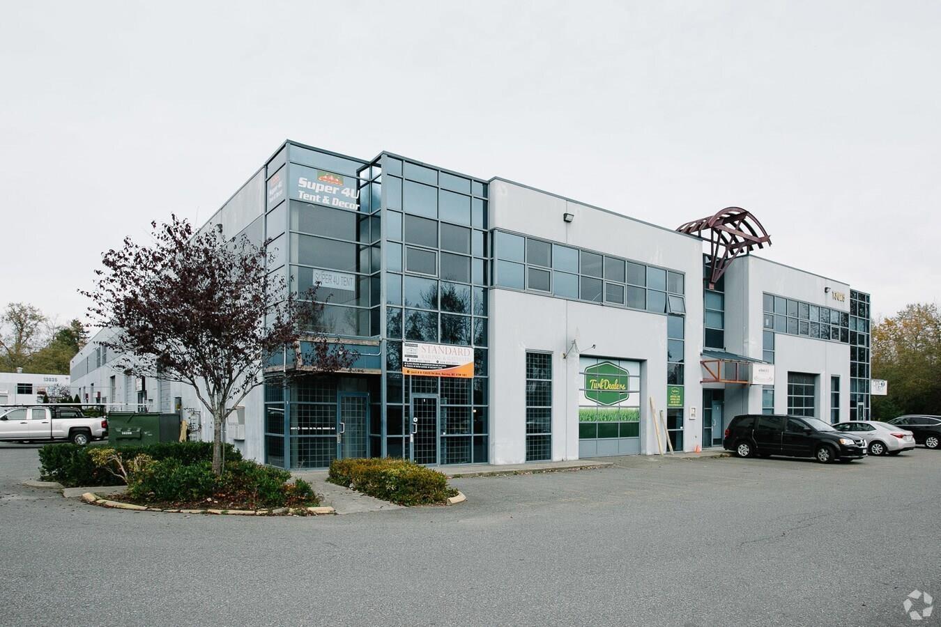 8 13025 84 Avenue, Surrey, British Columbia  V3W 1B3 - Photo 2 - C8083150