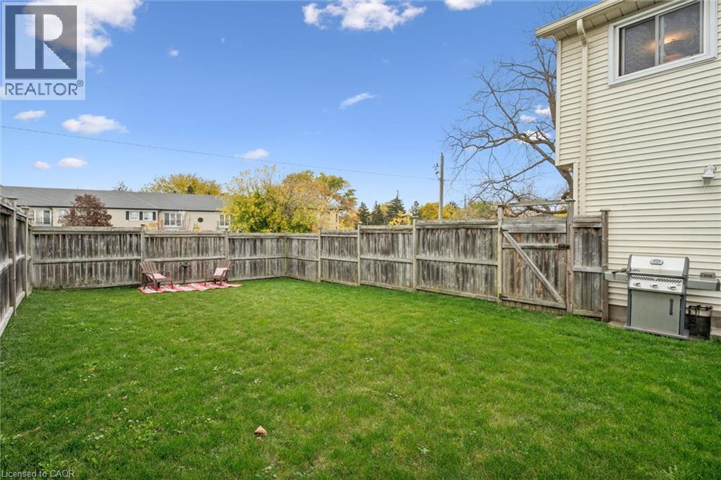 32 Jansen Avenue, Kitchener, Ontario  N2A 2L3 - Photo 15 - 40871594