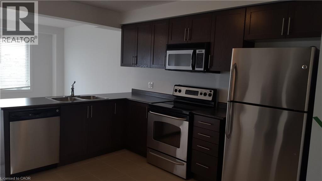 82 Renfrew Street, Kitchener, Ontario  N2R 0G8 - Photo 5 - 40874351