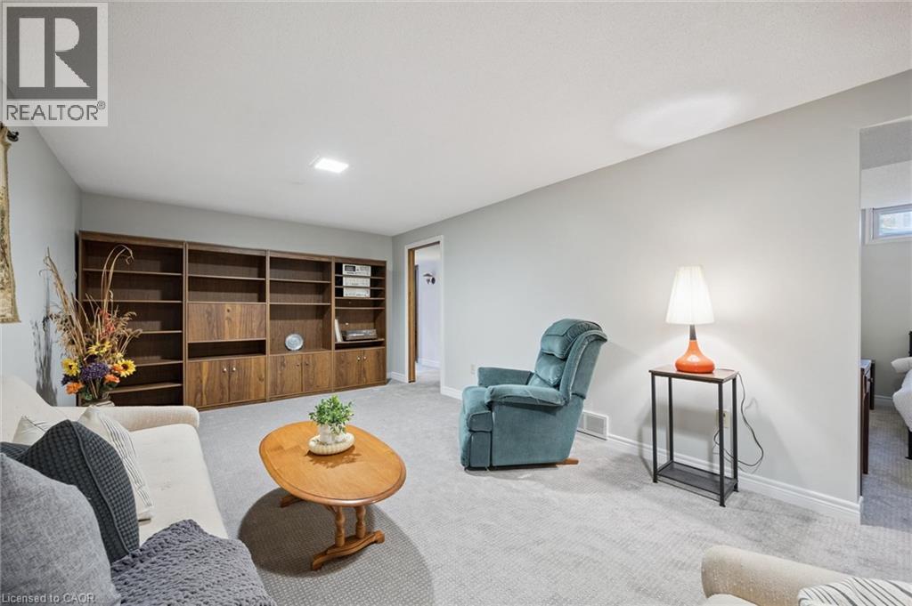 52 D'arcy Place, Kitchener, Ontario  N2E 1B8 - Photo 24 - 40873794