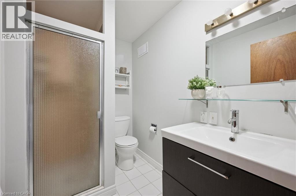 52 D'arcy Place, Kitchener, Ontario  N2E 1B8 - Photo 29 - 40873794