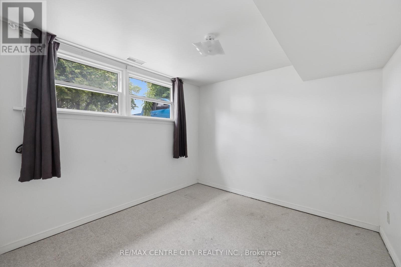 1564 Nairn Avenue, London East (East D), Ontario  N5V 2P2 - Photo 19 - X14123158