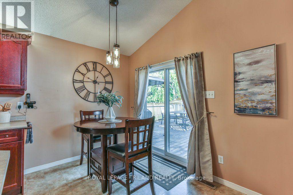 54 Bowcott Crescent, London East, Ontario  N5V 4W8 - Photo 19 - X14123166