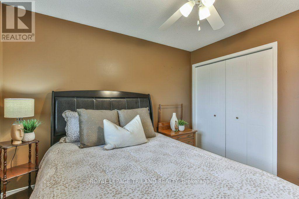 54 Bowcott Crescent, London East, Ontario  N5V 4W8 - Photo 27 - X14123166