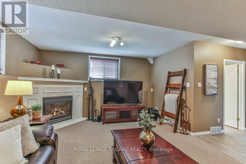 54 Bowcott Crescent, London East, Ontario  N5V 4W8 - Photo 32 - X14123166