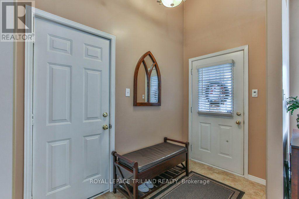 54 Bowcott Crescent, London East, Ontario  N5V 4W8 - Photo 4 - X14123166