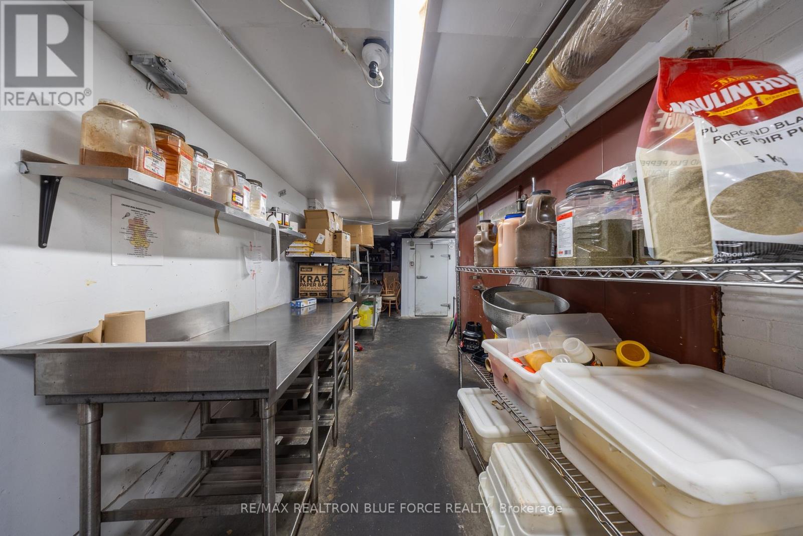 1100 Eglinton Avenue W, Toronto (Forest Hill North), Ontario  M6C 2E2 - Photo 25 - C14123176